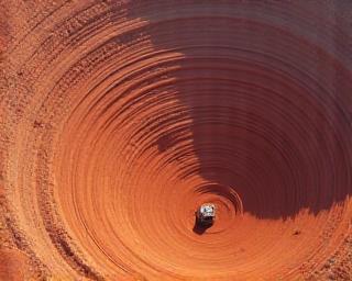 Industrial mineral extraction